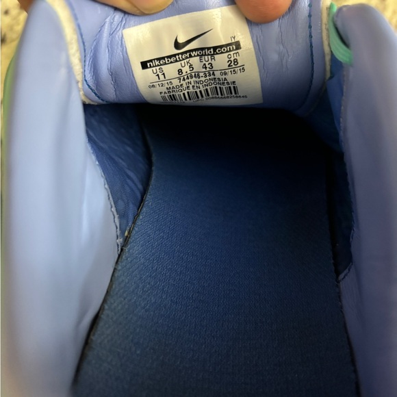 Nike Womens Hypervenom Phelon II FG Soccer Shoes Size 11 - Picture 10 of 10